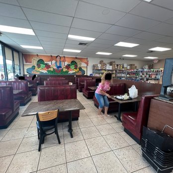 Daily Bread - Inside - Mediterranean Near Me - Miami, Florida