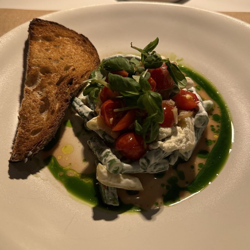 ABC Kitchen - wax bean and cherry tomato salad - Breakfast & Brunch Near Me - New York, New York ABC Kitchen - wax bean and cherry tomato salad - Breakfast & Brunch Near Me - New York, New York