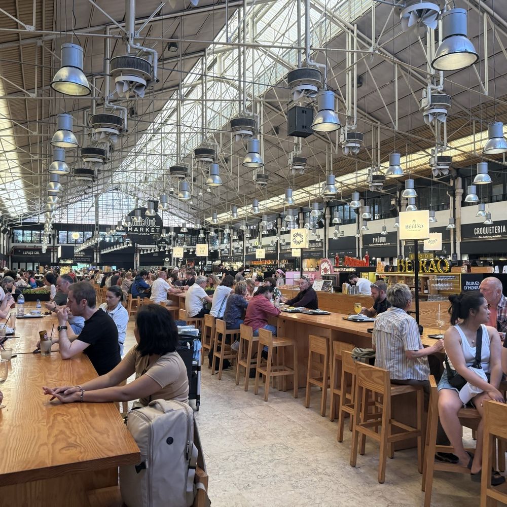 Time Out Market - Photo 5: Interior - Public Markets Near Me - Lisbon, 11