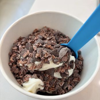 Go Greek Yogurt - Ice Cream & Frozen Yogurt Near Me - New York, New York Go Greek Yogurt - Ice Cream & Frozen Yogurt Near Me - New York, New York