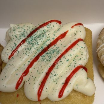 Crumbl - Raleigh - Holiday tree cake - Bakeries Near Me - Raleigh, North Carolina Crumbl - Raleigh - Holiday tree cake - Bakeries Near Me - Raleigh, North Carolina