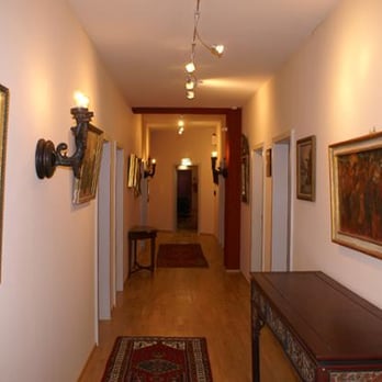 Gutenberger - Hotelgang - Hotels Near Me - Lübeck, SH