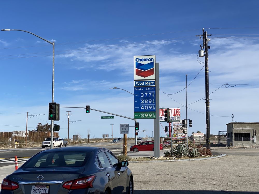 CHEVRON 18 Reviews 13030 Pearblossom Hwy, Pearblossom, California