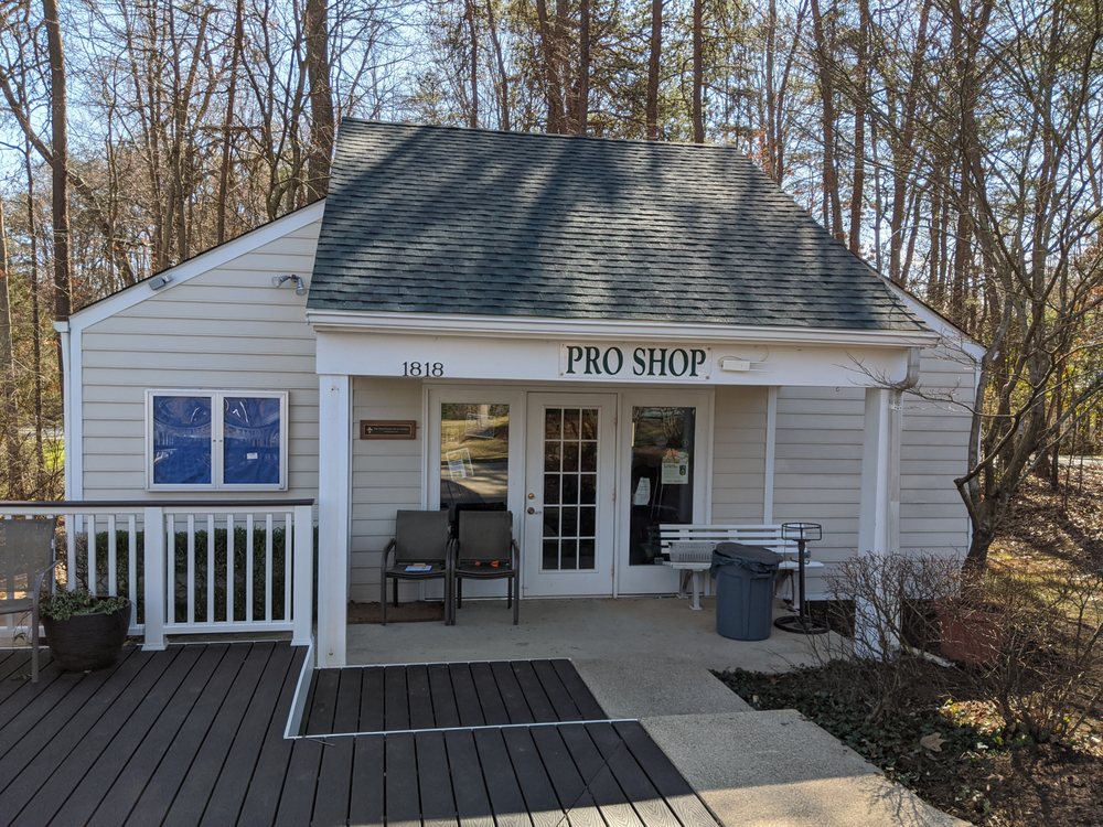 FOREST LAKES SWIM AND TENNIS CLUB Updated September 2024 1800