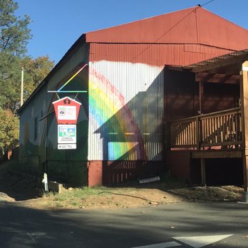 Rainbow Orchards - Look for the rainbow at the entrance - Fruits & Veggies Near Me - Camino, California Rainbow Orchards - Look for the rainbow at the entrance - Fruits & Veggies Near Me - Camino, California