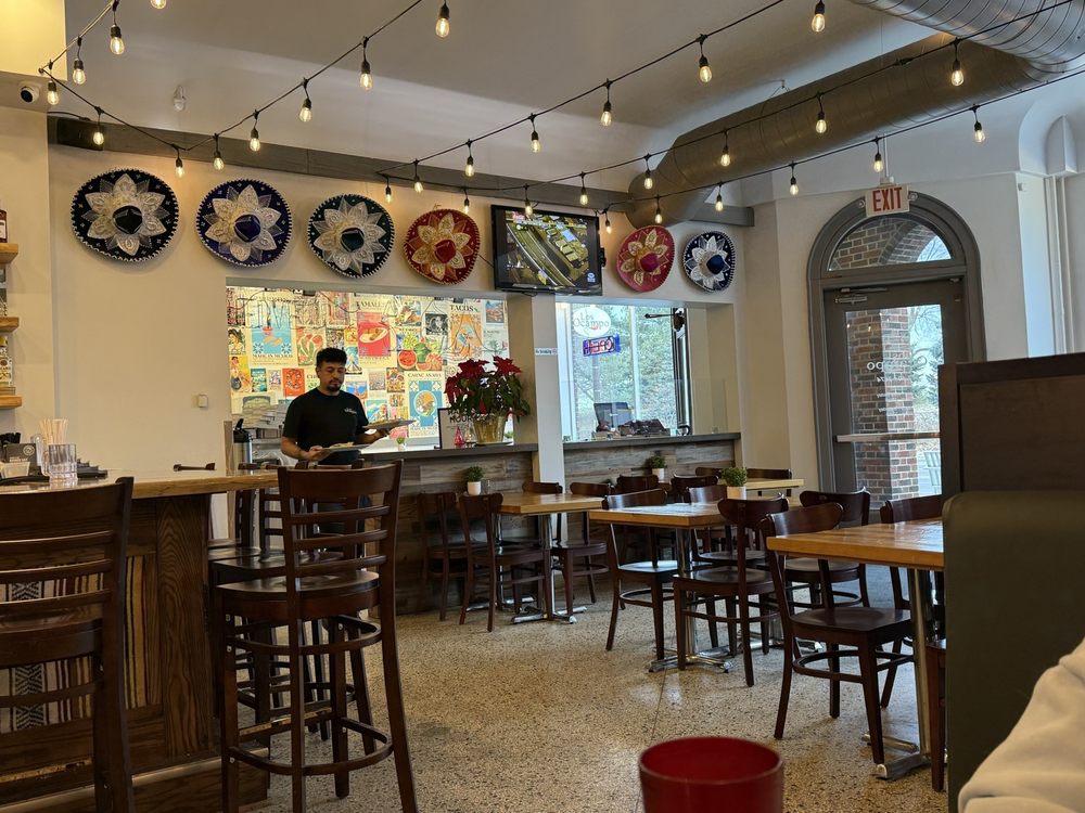 Los Ocampo Mexican Restaurant and Bar