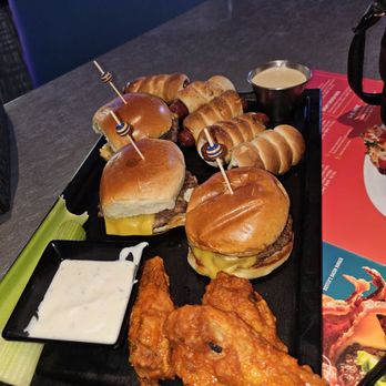 Dave & Buster's Long Beach - Sampler - American Near Me - Long Beach, California