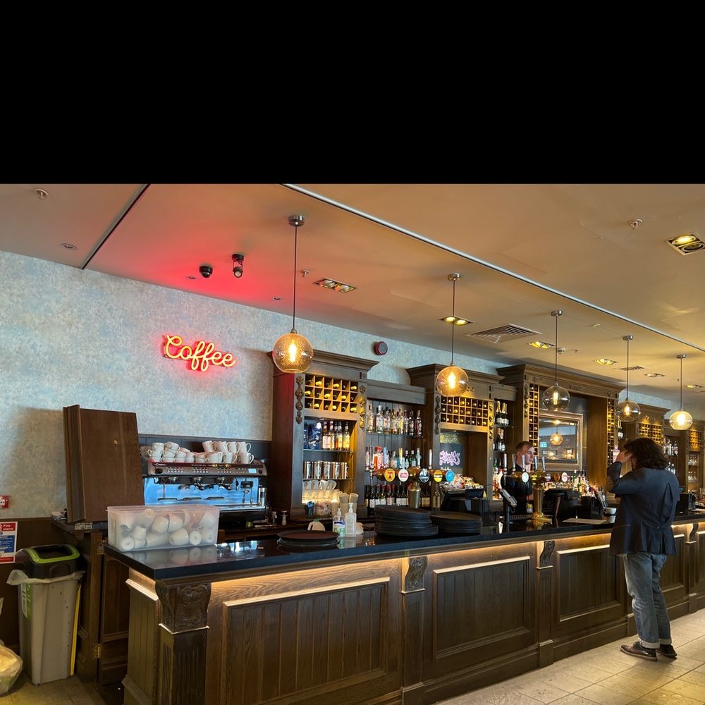 BEARDMORE Updated May 2024 19 Photos Glasgow Airport, Paisley