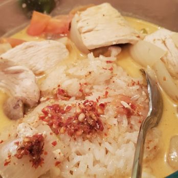 Karta Thai - Tom Kha with chicken, level 3 - Thai Near Me - Roseville, Minnesota Karta Thai - Tom Kha with chicken, level 3 - Thai Near Me - Roseville, Minnesota