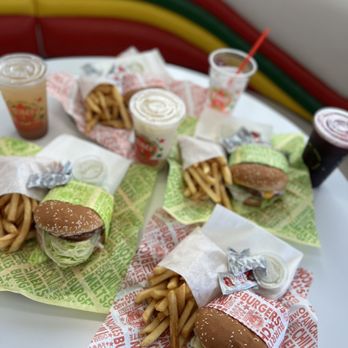 Tom's #1 - IG: happyfoodieoc - Burgers Near Me - Ontario, California Tom's #1 - IG: happyfoodieoc - Burgers Near Me - Ontario, California