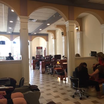 Lavee Nails - Lobby - Nail Salons Near Me - Louisville, Kentucky Lavee Nails - Lobby - Nail Salons Near Me - Louisville, Kentucky