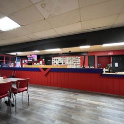 AMF University Lanes