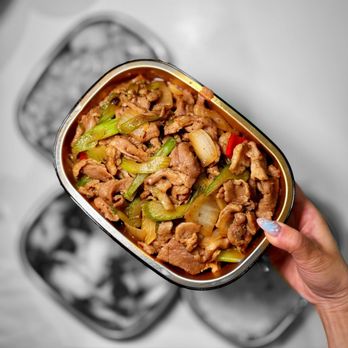 Cooking Papa - Stir fried pork collar with celery | @what.eva.eats - Cantonese Near Me - San Mateo, California Cooking Papa - Stir fried pork collar with celery | @what.eva.eats - Cantonese Near Me - San Mateo, California