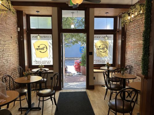 The Stoop Coffee Shop & Cafe by null