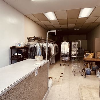 Star Laundry Club - Dry Cleaning Near Me - Boston, Massachusetts Star Laundry Club - Dry Cleaning Near Me - Boston, Massachusetts