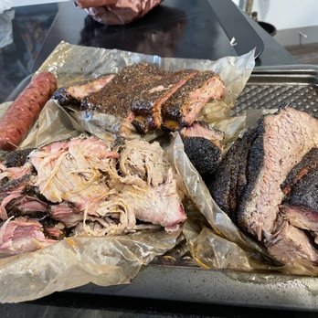 Franklin Barbecue - Sausage, Brisket, Pulled Pork, Ribs - Barbeque Near Me - Austin, Texas Franklin Barbecue - Sausage, Brisket, Pulled Pork, Ribs - Barbeque Near Me - Austin, Texas