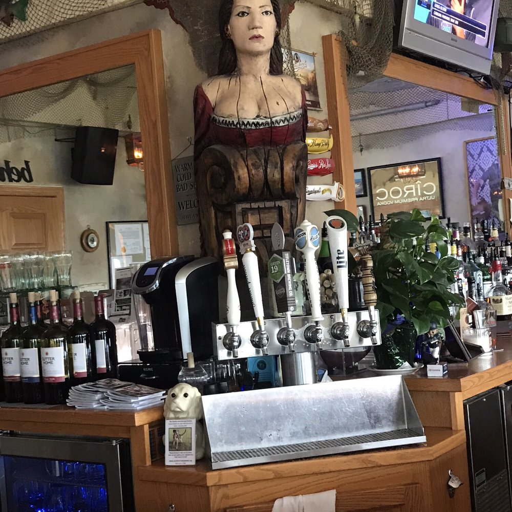 The Dockside - Bar area - Seafood Near Me - Oconto, Wisconsin The Dockside - Bar area - Seafood Near Me - Oconto, Wisconsin
