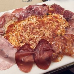 Pizzeria Il Ciocco - Best pizza I had in a long time!!!!