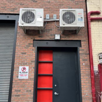 Tri State Air, Inc - Modern ductless air conditioners (outdoor units) - Heating & Air Conditioning/HVAC Near Me - Brooklyn, New York Tri State Air, Inc - Modern ductless air conditioners (outdoor units) - Heating & Air Conditioning/HVAC Near Me - Brooklyn, New York