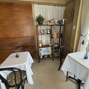 Peregrino - Decoración - Breakfast & Brunch Near Me - Caguas, Puerto Rico Peregrino - Decoración - Breakfast & Brunch Near Me - Caguas, Puerto Rico
