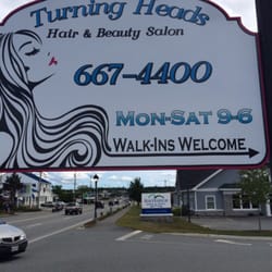 Turning Heads Hair & Beauty Salon - Sign by the road