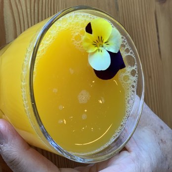 Kitchen Mouse Cafe - Orange Juice - Vegan Near Me - Los Angeles, California