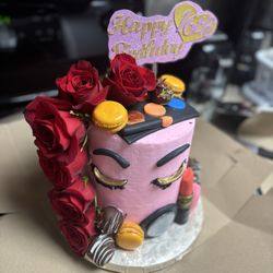 CM CAKES BAKIN'