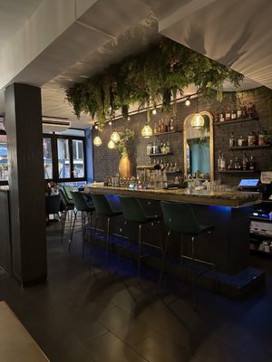 Madam Ji Ki Shaadi by null