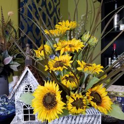 Zaccagnini's Suncrest Florist - Great florist in Suncrest.