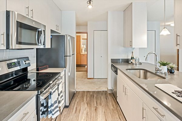 The Cairns Apartments by null