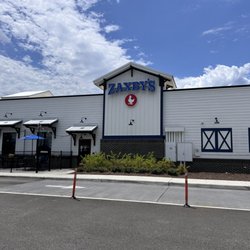 Zaxbys - Entrance