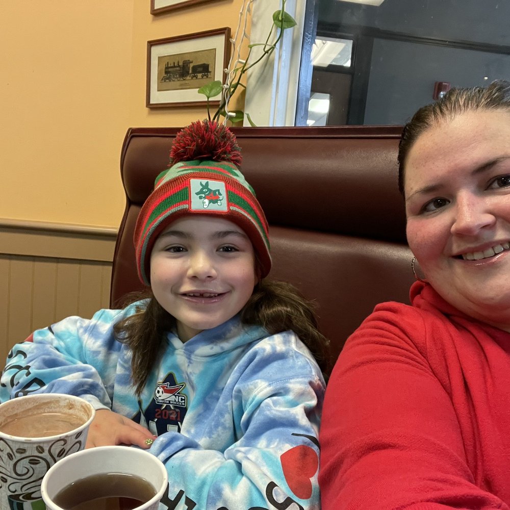 Hot chocolate and cider.. shall be back later for soup or sandwich