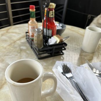 Bell Tower Cafe - Refills on coffee - staff is very attentive and offer refills as you go - Breakfast & Brunch Near Me - Saratoga, California Bell Tower Cafe - Refills on coffee - staff is very attentive and offer refills as you go - Breakfast & Brunch Near Me - Saratoga, California
