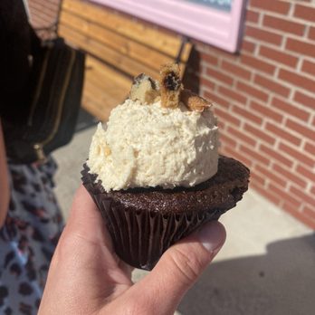 Cupcaked - Cookie dough cupcake - Bakeries Near Me - Ellicottville, New York Cupcaked - Cookie dough cupcake - Bakeries Near Me - Ellicottville, New York