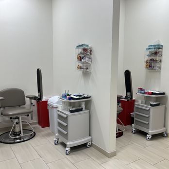 IDL Medical Center - Phlebotomy Suite - Family Practice Near Me - Boynton Beach, Florida IDL Medical Center - Phlebotomy Suite - Family Practice Near Me - Boynton Beach, Florida