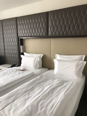 Pullman Berlin Schweizerhof by null