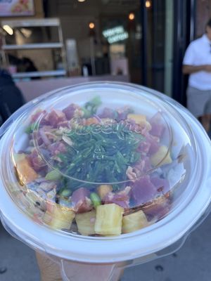 Sweetfin Poke Venice Beach by null