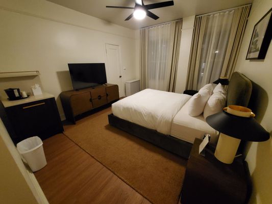 FOUND Hotel Carlton, Nob Hill by null