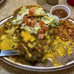 Super combo with green chile. The tamale is huge.