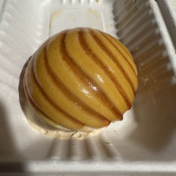 Aurora Cafe and Bakery - Bakeries Near Me - Overland Park, Kansas