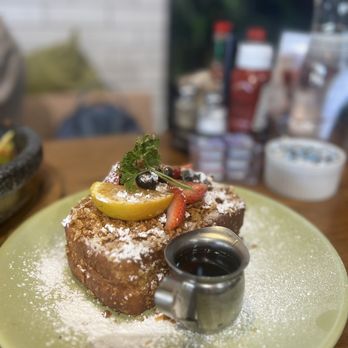 Berkeley Social Club - Mascarpone Blueberry Stuffed Crunch French Toast - Breakfast & Brunch Near Me - Berkeley, California