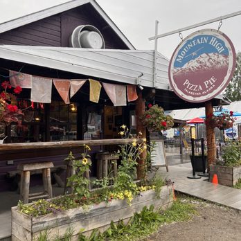 Mountain High Pizza Pie - Pizza Near Me - Talkeetna, Alaska Mountain High Pizza Pie - Pizza Near Me - Talkeetna, Alaska