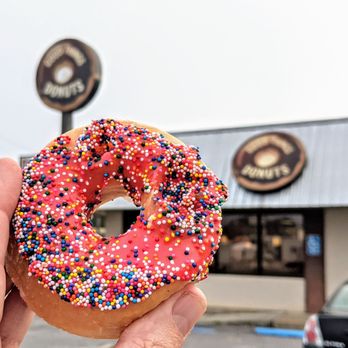 Good Things Donuts - Everyone loves a pink iced sprinkled yeast donut. This one from good things donuts and Okaloosa Beach was fresh and tasty. - Donuts Near Me - Fort Walton Beach, Florida Good Things Donuts - Everyone loves a pink iced sprinkled yeast donut. This one from good things donuts and Okaloosa Beach was fresh and tasty. - Donuts Near Me - Fort Walton Beach, Florida