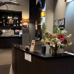 Mikato Japanese Steak House and Sushi Bar - Inside