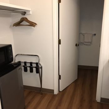Motel 6 - Hotels Near Me - Madras, Oregon