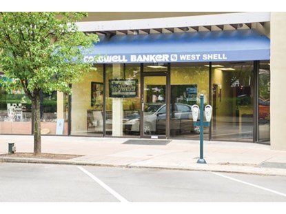 COLDWELL BANKER WEST SHELL - Updated July 2024 - Contact Agent - 2721 ...