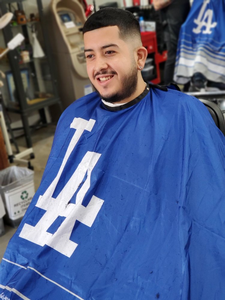 BROOKLYN AVE BARBER Updated October 2024 42 Photos & 43 Reviews 4511 E Cesar E Chavez, Los
