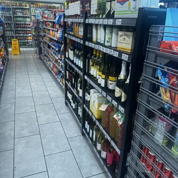 7-Eleven - ..... - Convenience Stores Near Me - Fresno, California