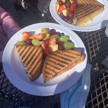 Gum Tree Cafe - Kids Grilled Cheese - Australian Near Me - Hermosa Beach, California Gum Tree Cafe - Kids Grilled Cheese - Australian Near Me - Hermosa Beach, California