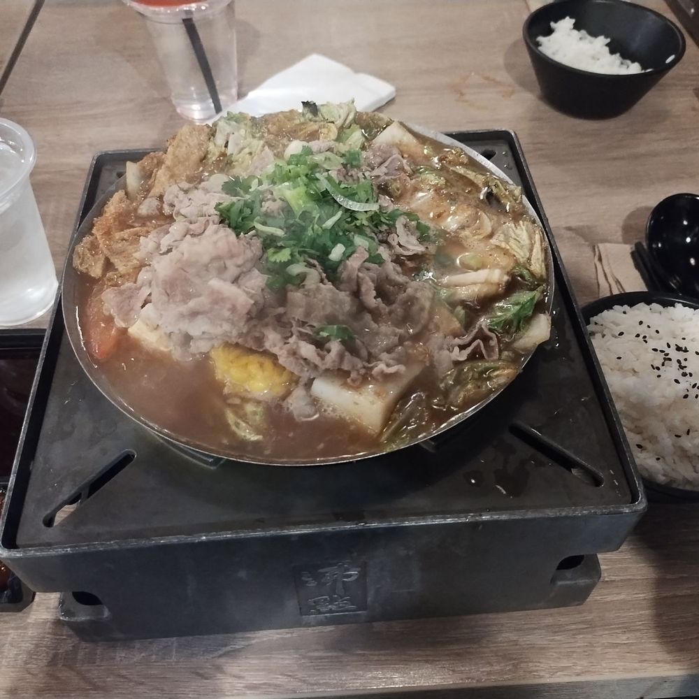 Boiling Point - Beef Hot Pot - Taiwanese Near Me - Chino Hills, California Boiling Point - Beef Hot Pot - Taiwanese Near Me - Chino Hills, California